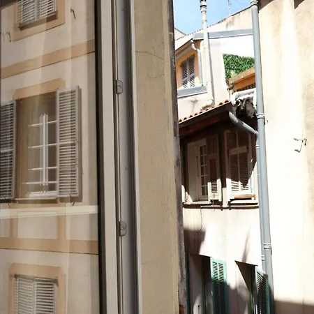 Comfy In Old Town With Mezzanine - Place Garibaldi,